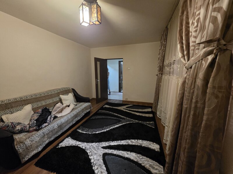 Dristor, Ramnicul Valcea, 10 minute metrou si parc IOR, pe strada Baia Mare